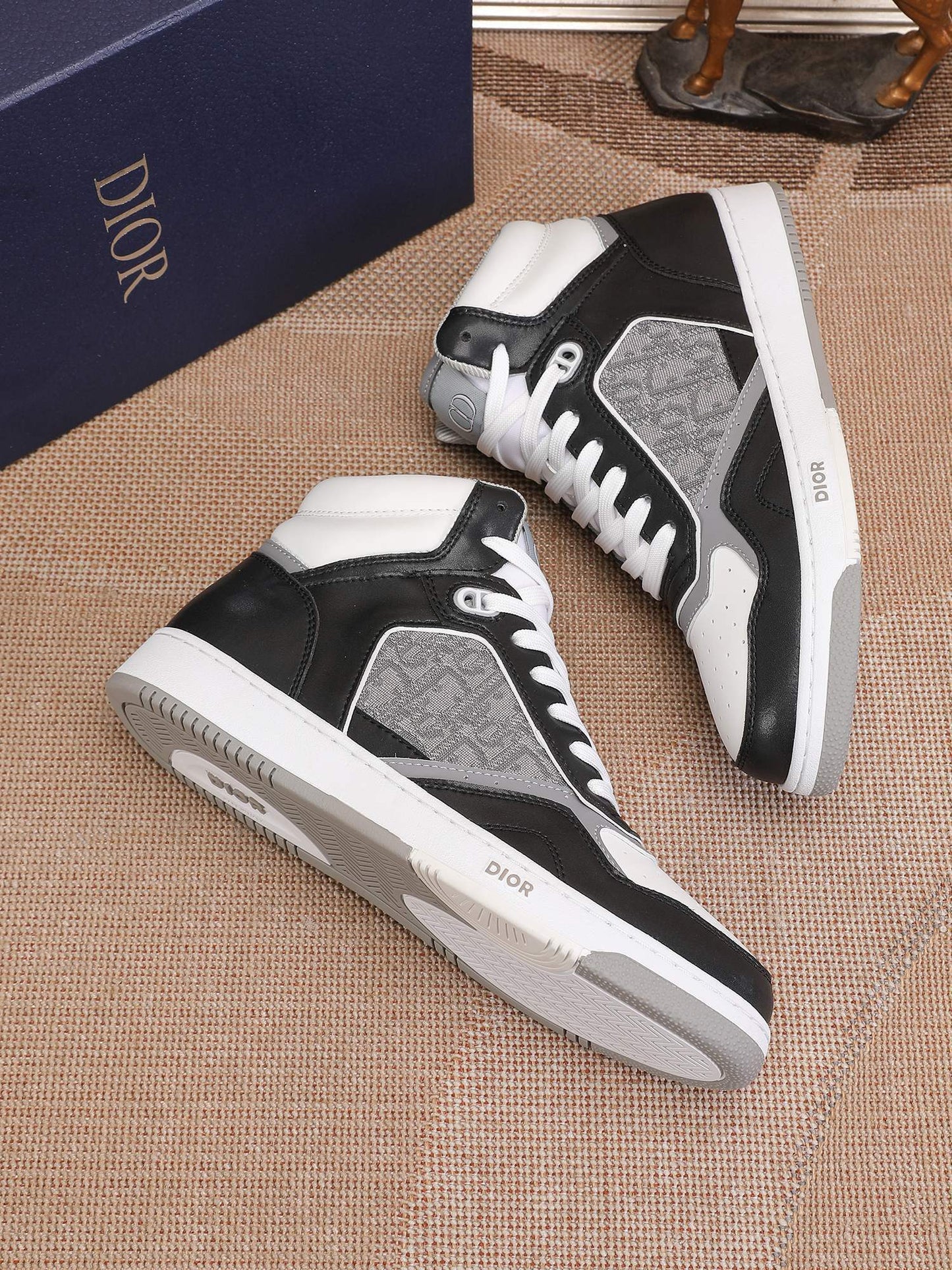 Dior Men's High Top Sneakers with Oblique Pattern and Adjustable Strap