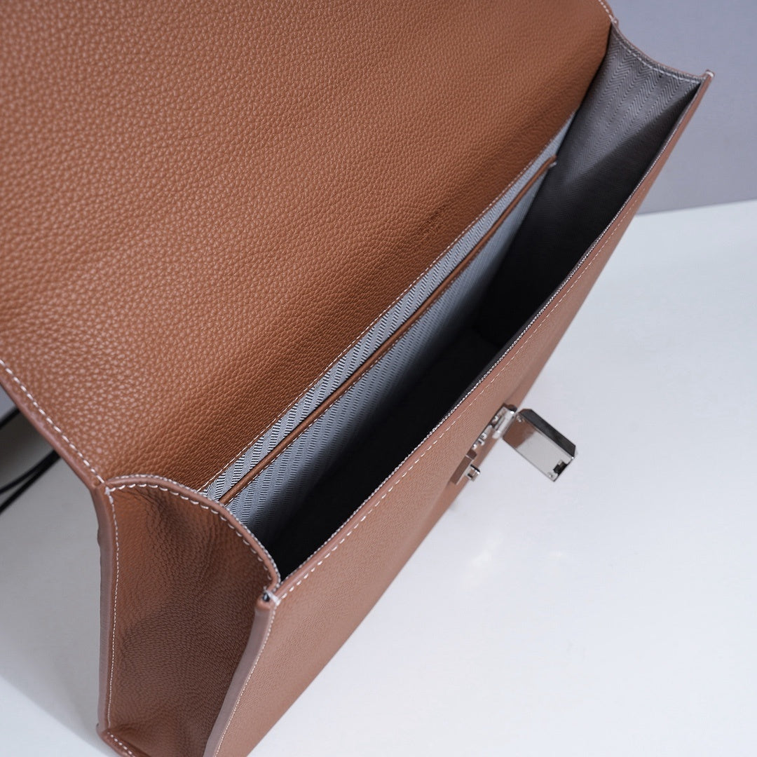 Hermès Brown Leather Briefcase With Silver Lock And Top Handle 3929