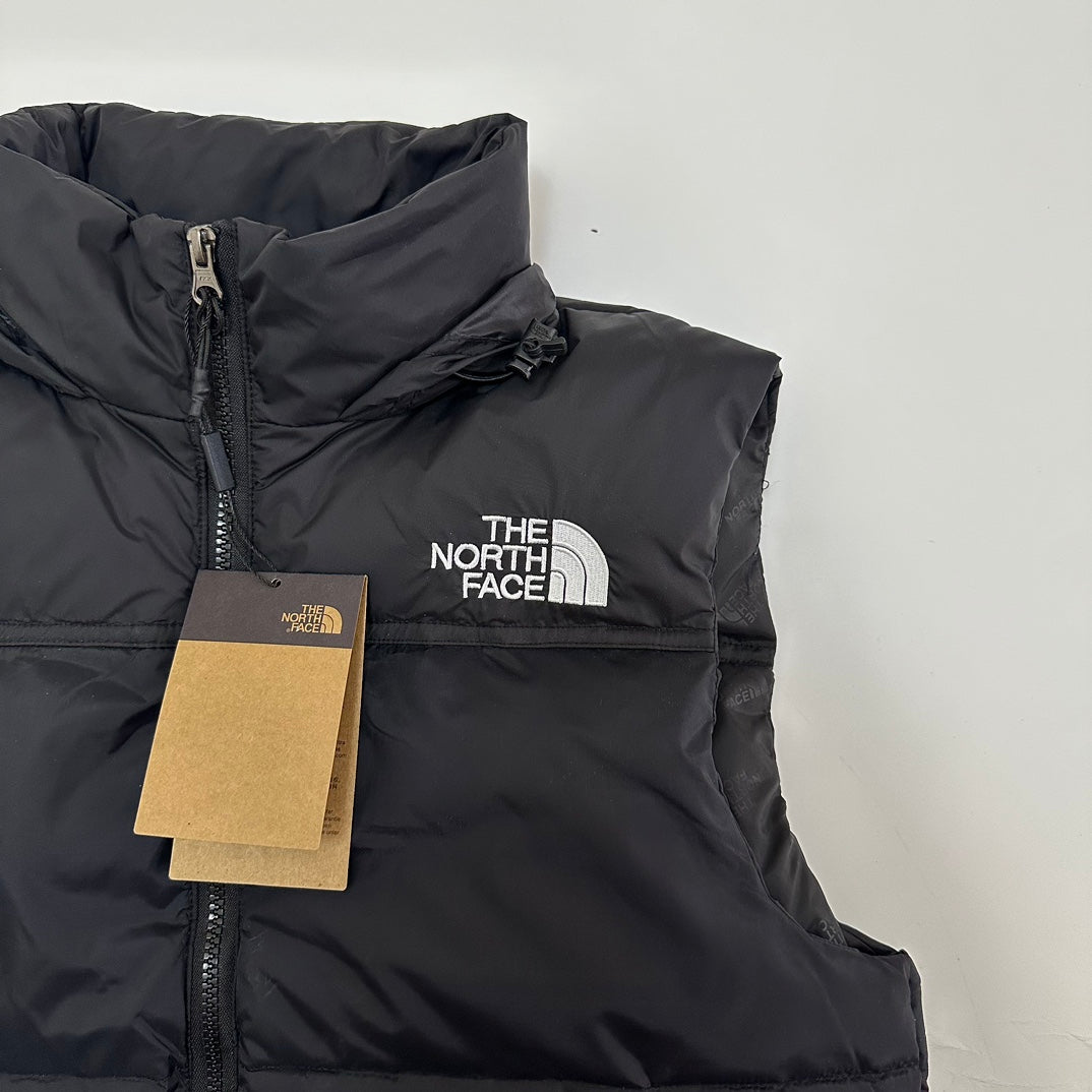 The North Face Black Puffer Vest Stylish Warm Winter Outerwear