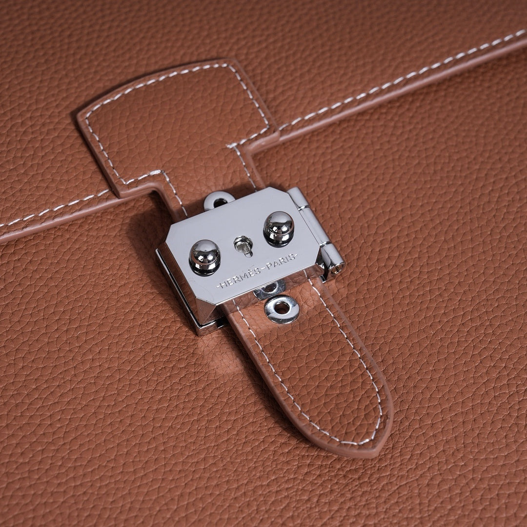 Hermès Brown Leather Briefcase With Silver Lock And Top Handle 3929