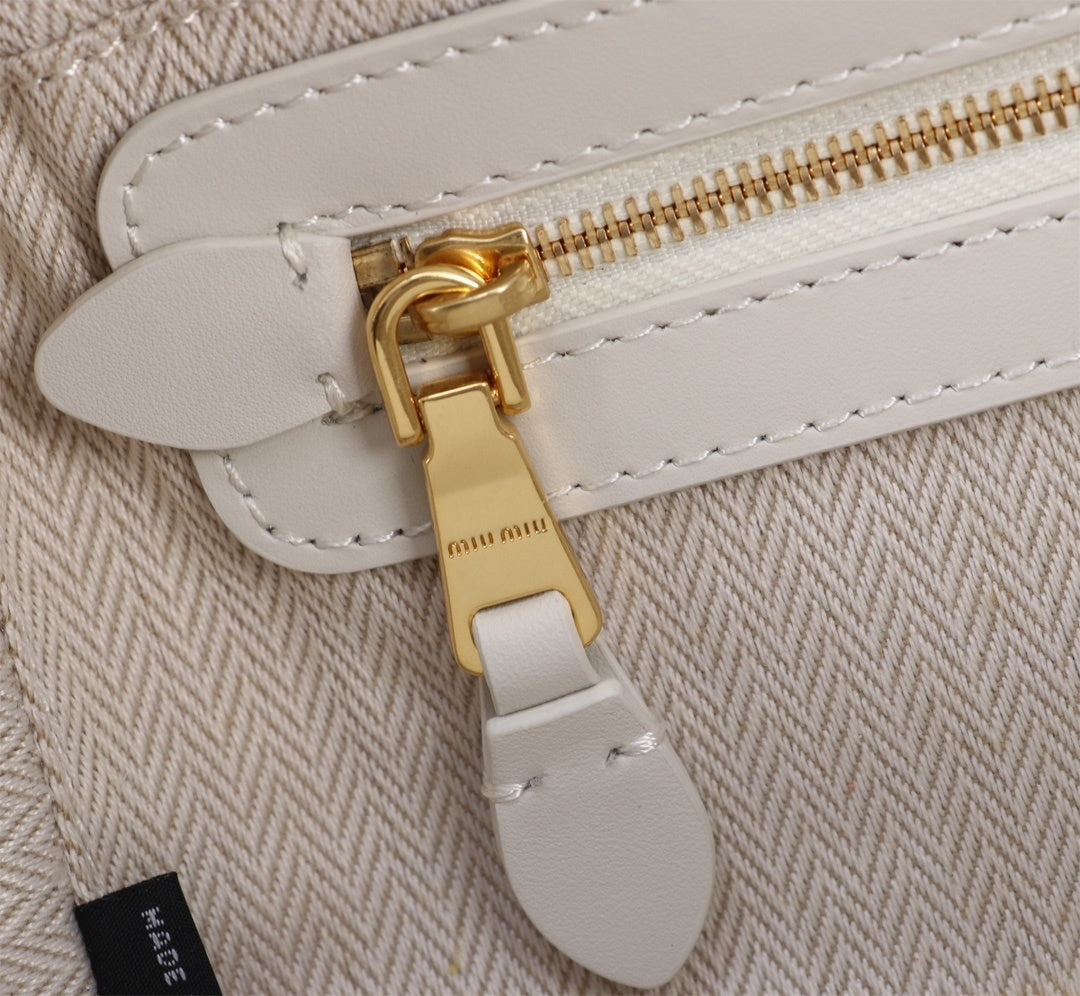 Miu Miu Beige Patchwork Leather Top - Handle Bag With Logo 5bb148