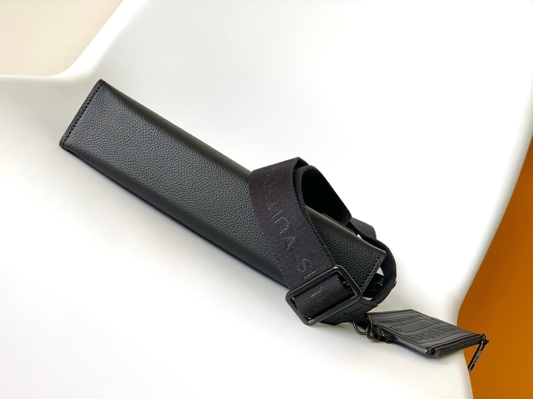 Louis Vuitton Black Leather Crossbody Bag with Signature Logo for Modern Fashionistas M59329