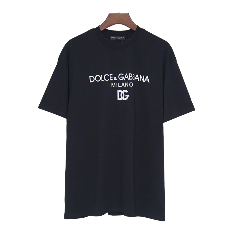 Sophisticated Dolce & Gabbana Black/White T - Shirt With Iconic Branding For Fashion Connoisseurs