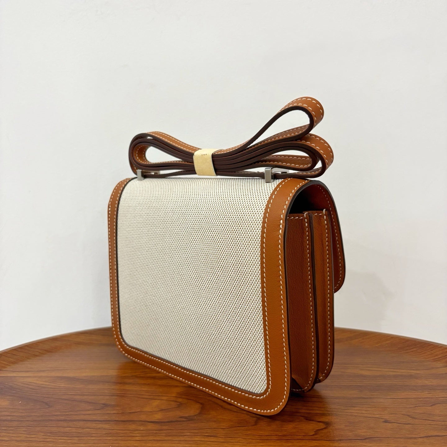 Stylish Hermès Constance - Inspired Canvas and Leather Crossbody Bag with Gold H Buckle 1922