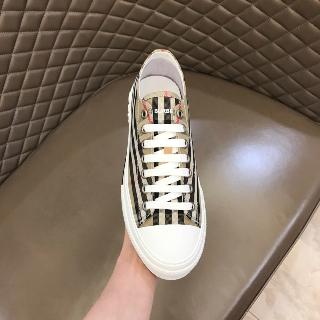 Burberry Unisex Plaid Canvas Sneakers Stylish Comfortable Footwear For Men And Women