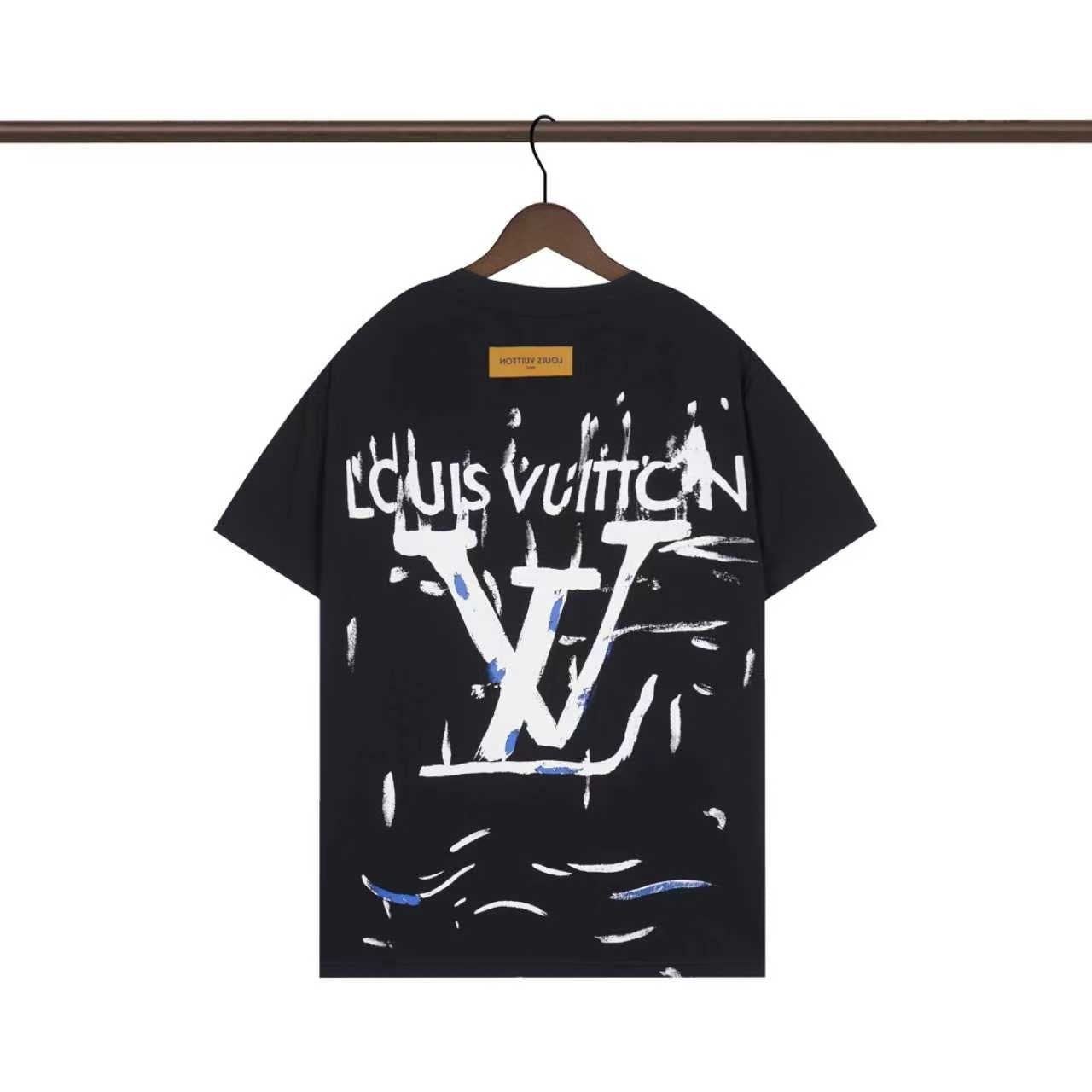 Louis Vuitton Black/White T shirt with Artistic Paint Splatter and Logo Design