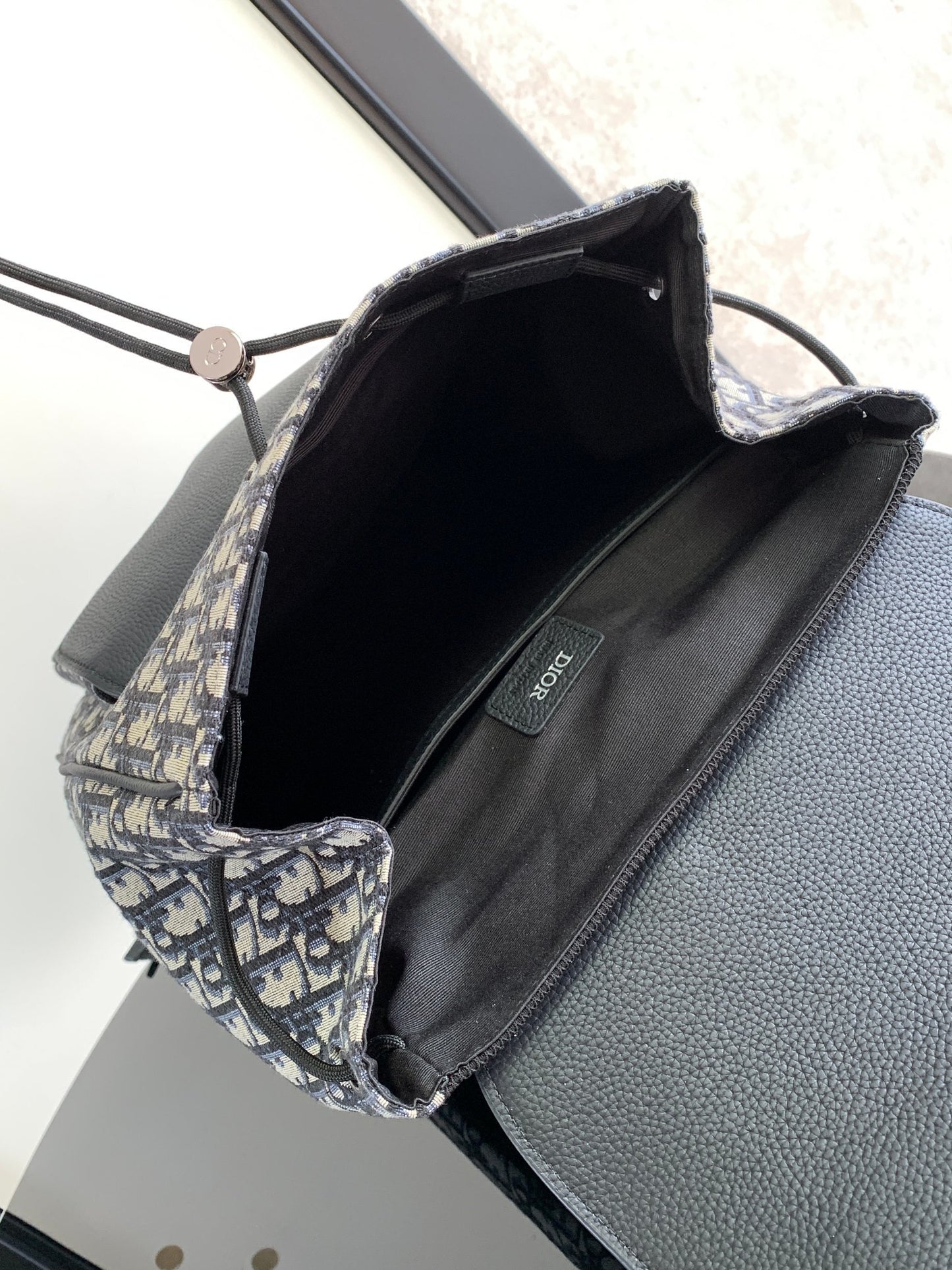 Chic Dior Backpack With Signature Monogram And Leather Accents 1ADBA041