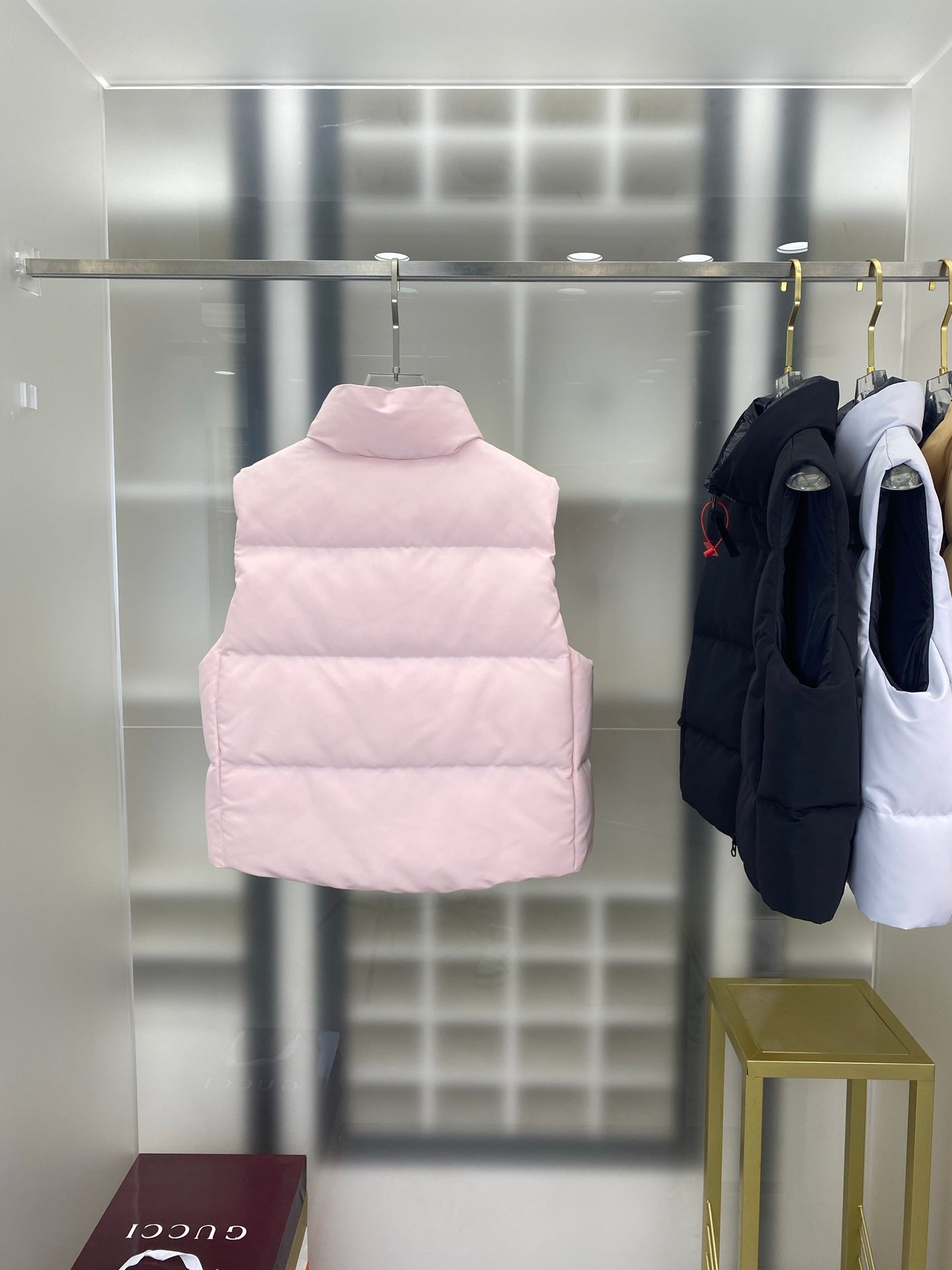 Women's Pink Canada Goose Style Down Vest: Fashionable Winter Essential