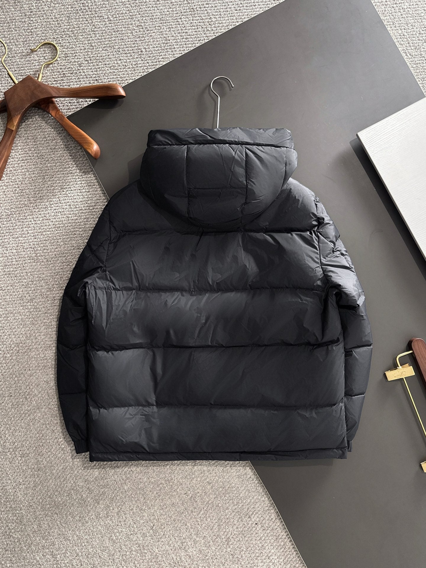 Gucci Black Hooded Down Jacket With Brand Logo Stripe