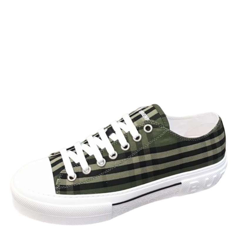 Burberry Unisex Green Plaid Canvas Sneakers Trendy Comfortable Footwear For Men And Women With Distinctive Check Design