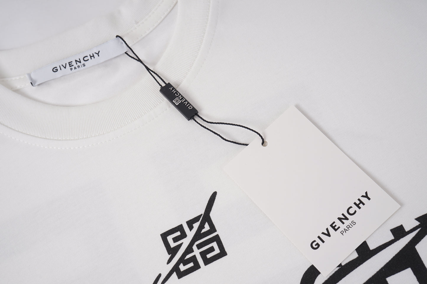 Stylish Givenchy White/Black T - Shirt With Distinctive Logo Design For Fashion - Forward Individuals
