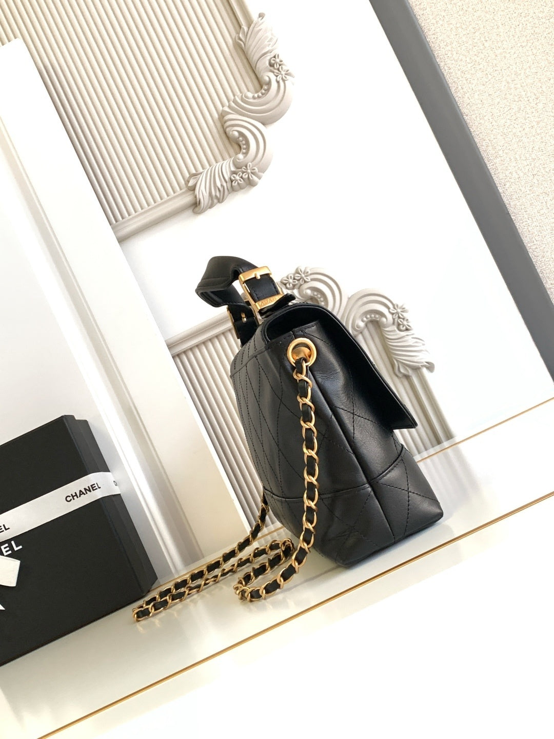 Chanel hobo Black Quilted Leather Handbag With Gold CC Logo And Chain Strap 5637