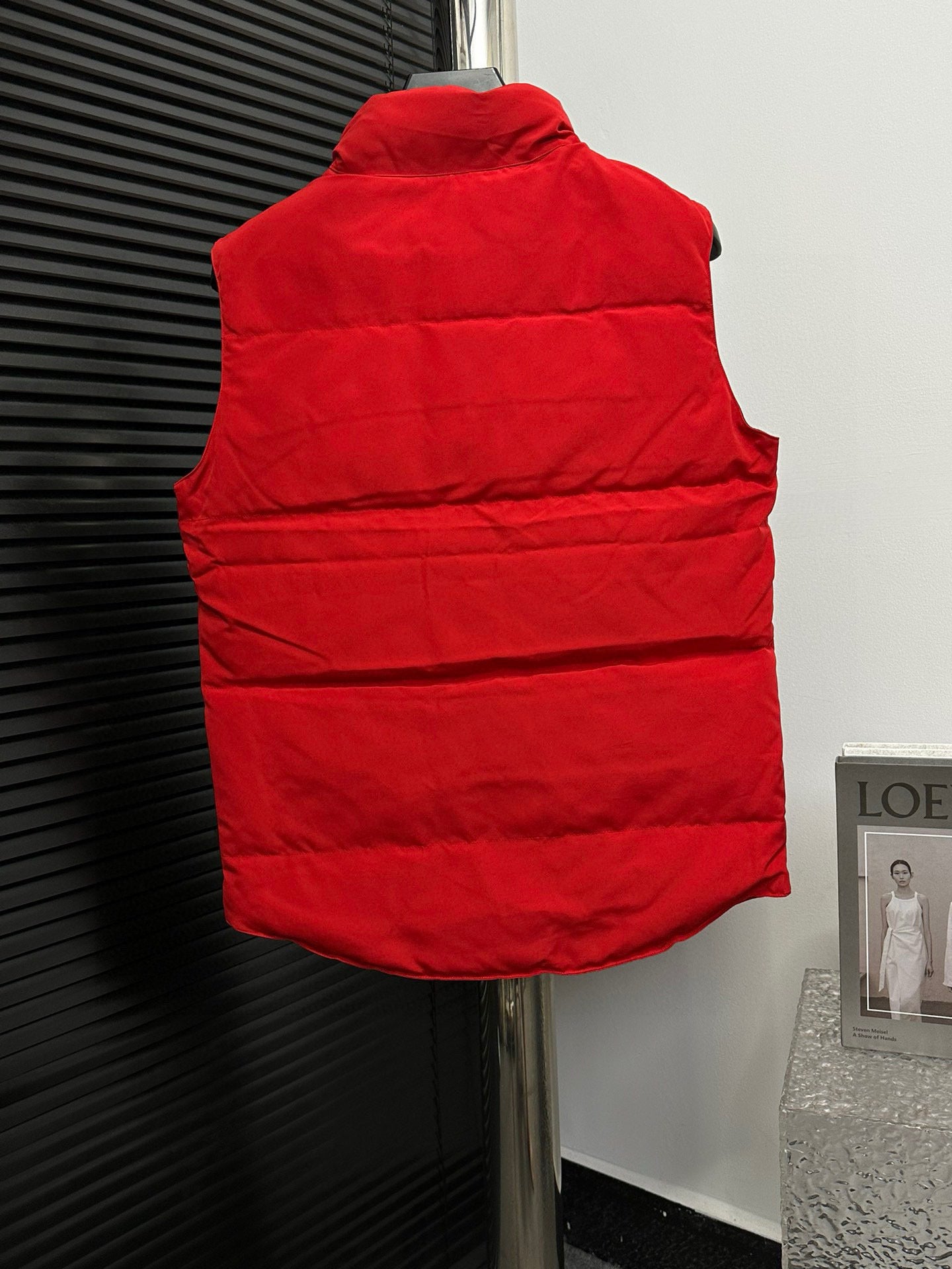 Canada Goose Red Down Vest: A Stylish And Warm Winter Essential