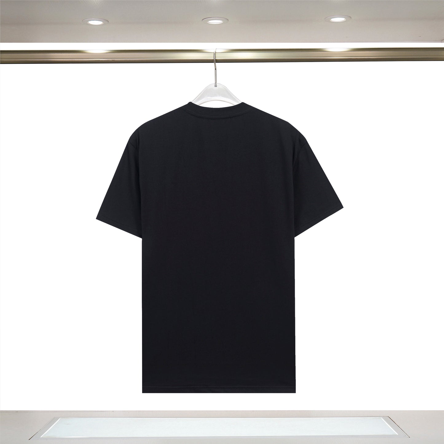 Balmain Black/White Tee With Embroidered Leopard Logo For Luxury Streetwear Style