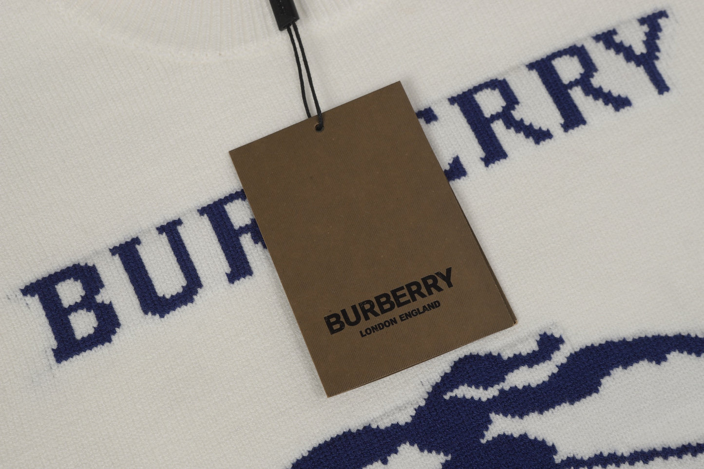 Burberry Men's White Crew Neck Sweater With Equestrian Design