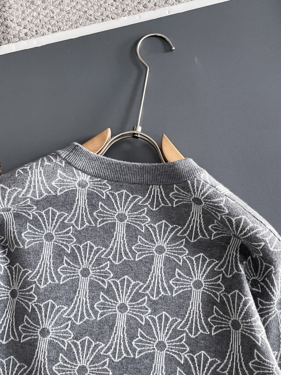 Chrome Hearts Style Grey Crew Neck Sweater With Cross Pattern And Tongue Emblem