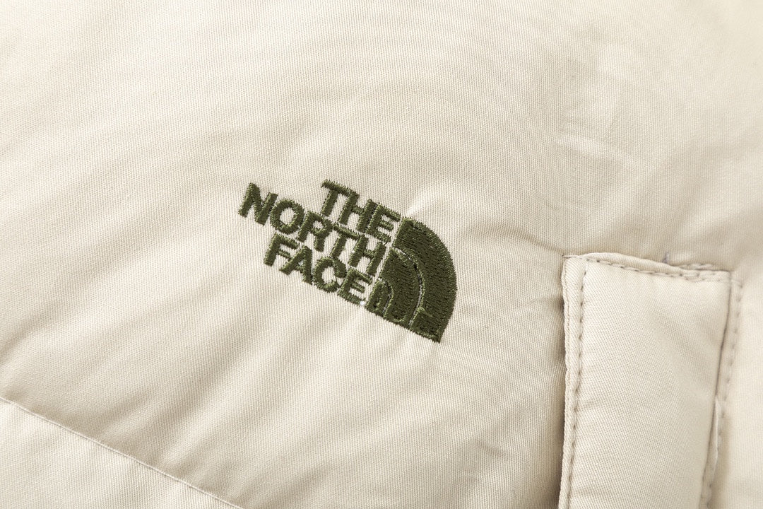The North Face Beige Puffer Jacket Stylish Warm Winter Outerwear