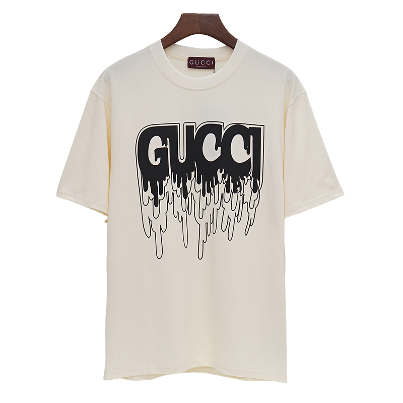Gucci Cream/Black Tee With Dripping Logo Design For Edgy Fashion Aficionados