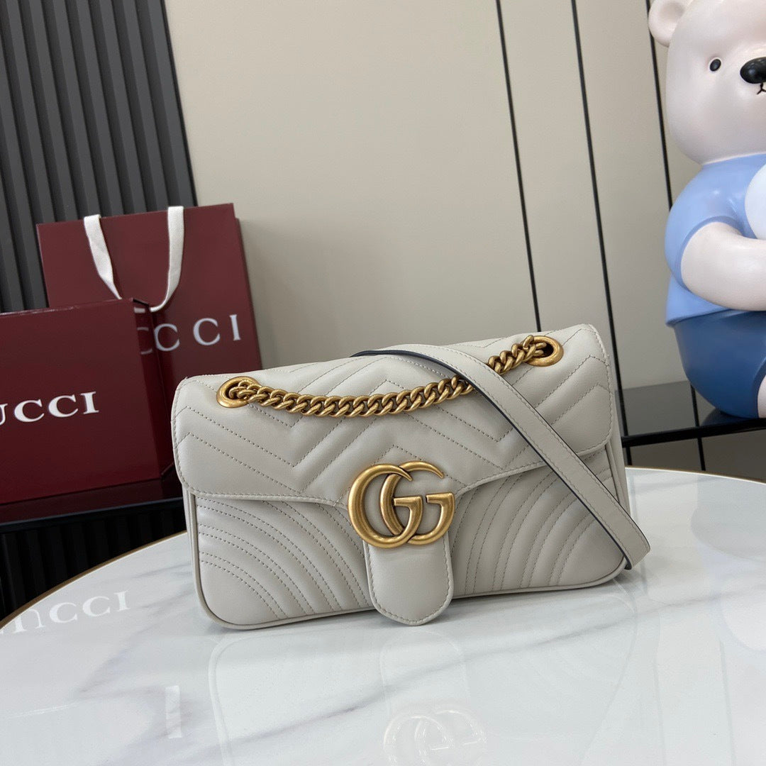 Gucci Black Matelassé Leather Shoulder Bag With Gold - Tone Double G Hardware And Chain Strap 443497