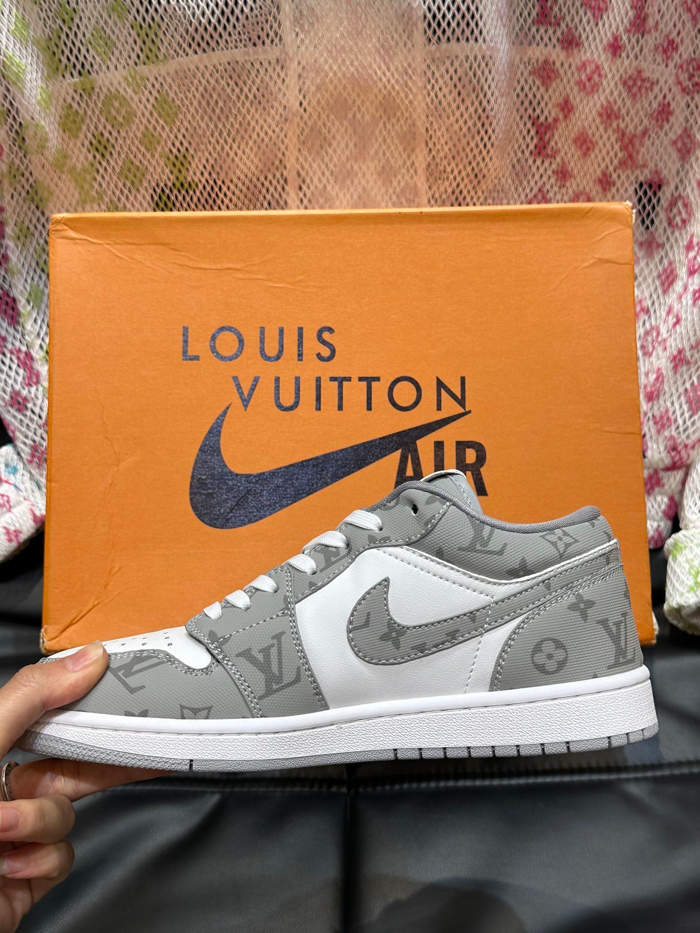 LV x Nike Collaborative Stylish And Comfortable Sneakers