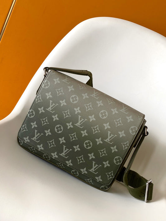 Louis Vuitton Monogram Canvas Crossbody Bag with Green Strap for Trendy Daily Looks M11593