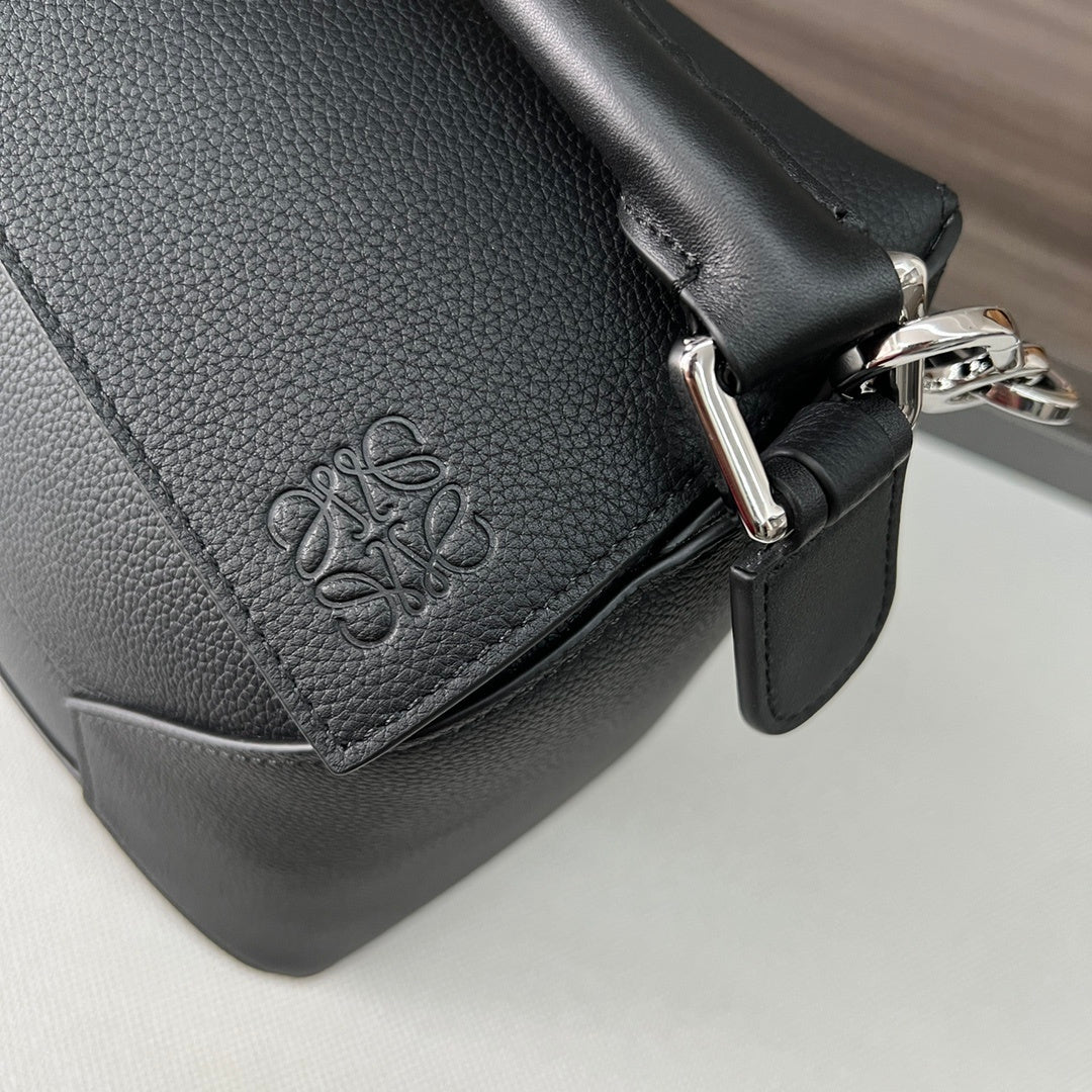 Loewe Black Puzzle Bag With Geometric Design And Top Handle 062329