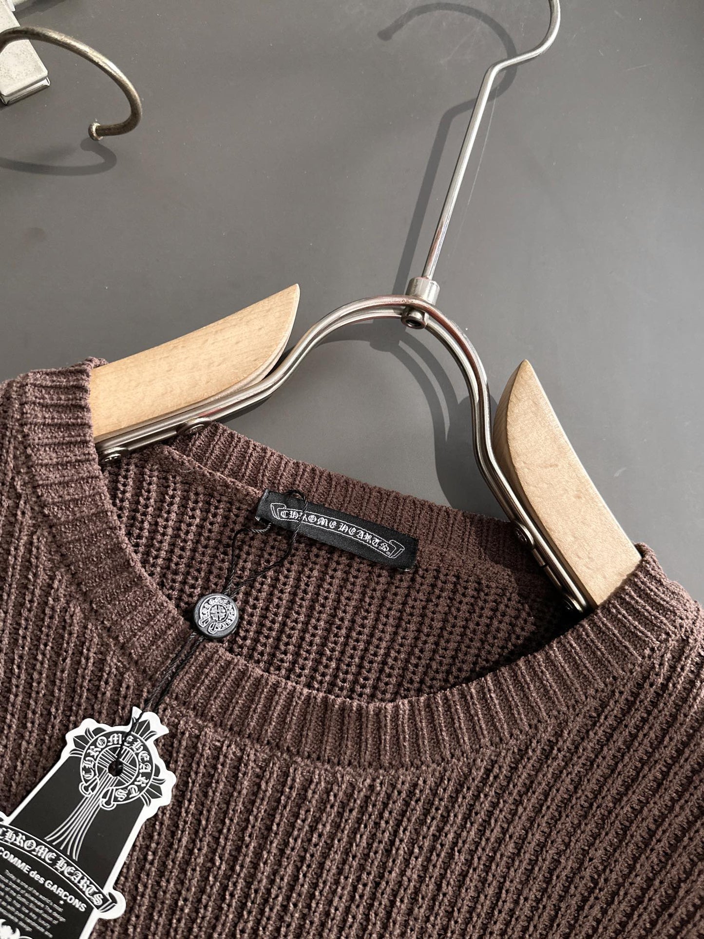 Chrome Hearts Style Brown Crew Neck Sweater With Distressed Details And Cross Emblem
