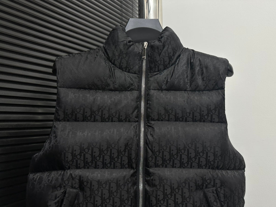 Chic Black Dior Puffer Vest for Stylish Cold - Weather Layering