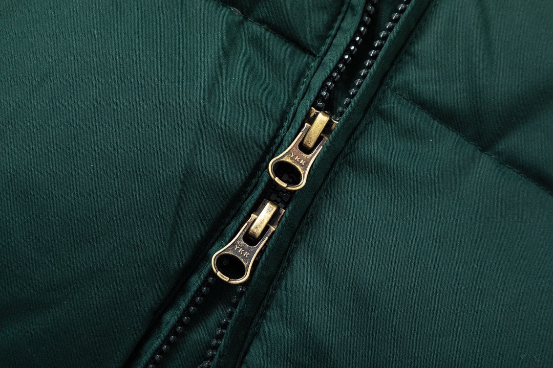 The North Face Dark Green Puffer Jacket Warm Winter Outerwear