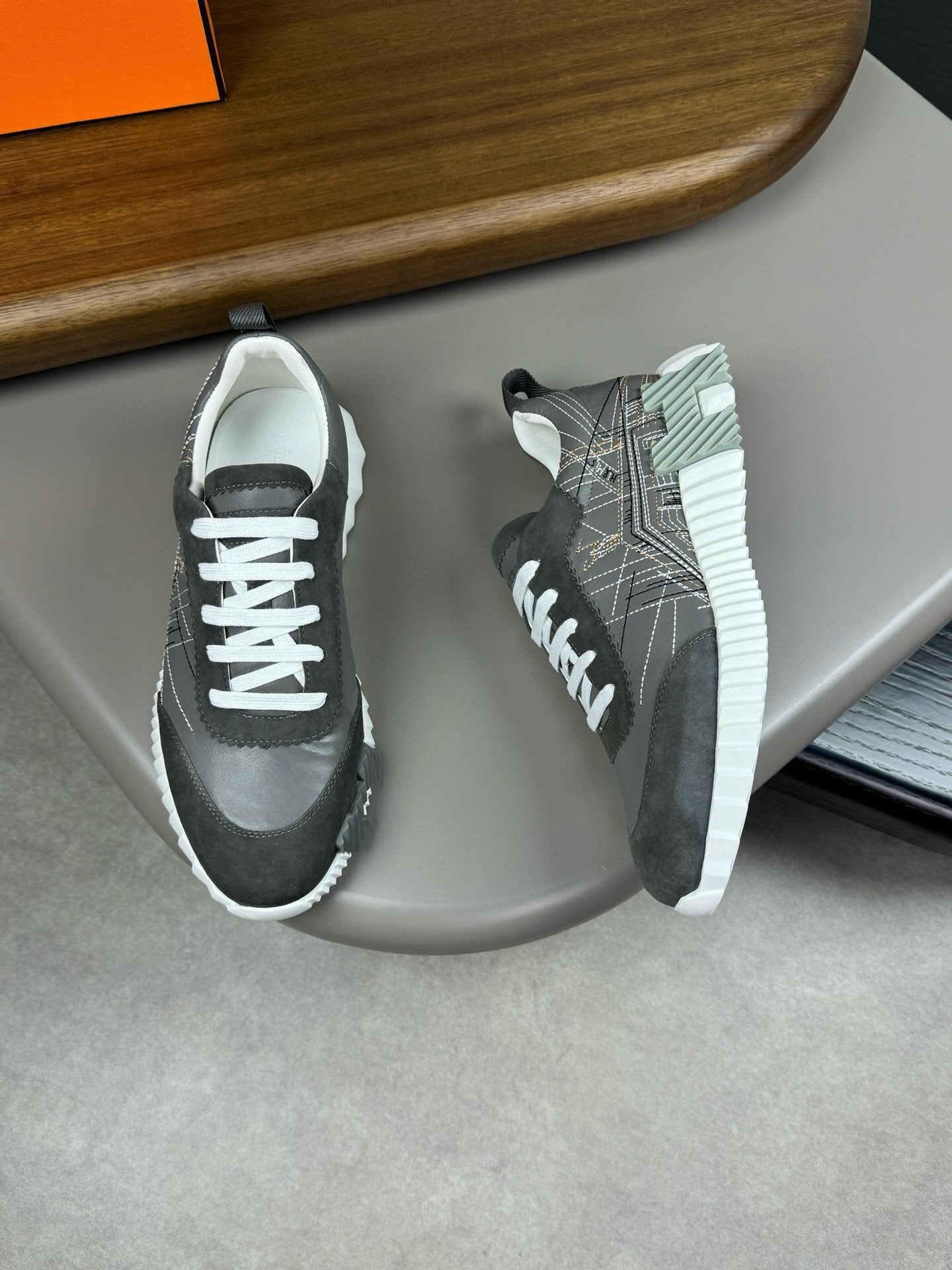 Hermes Men's Sneakers Luxury Leather Fashion Sneakers