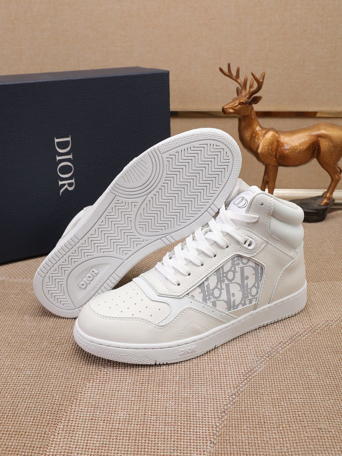 Dior Men's High Top Sneakers with Oblique Pattern and Adjustable Strap