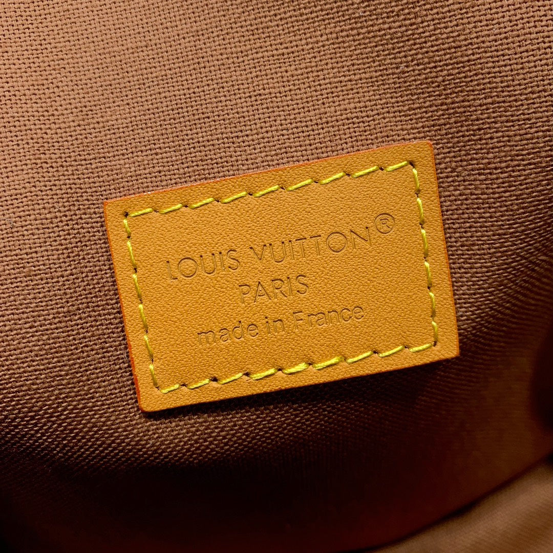 Stylish Louis Vuitton Handbag for Fashion Lovers with Classic Monogram Design