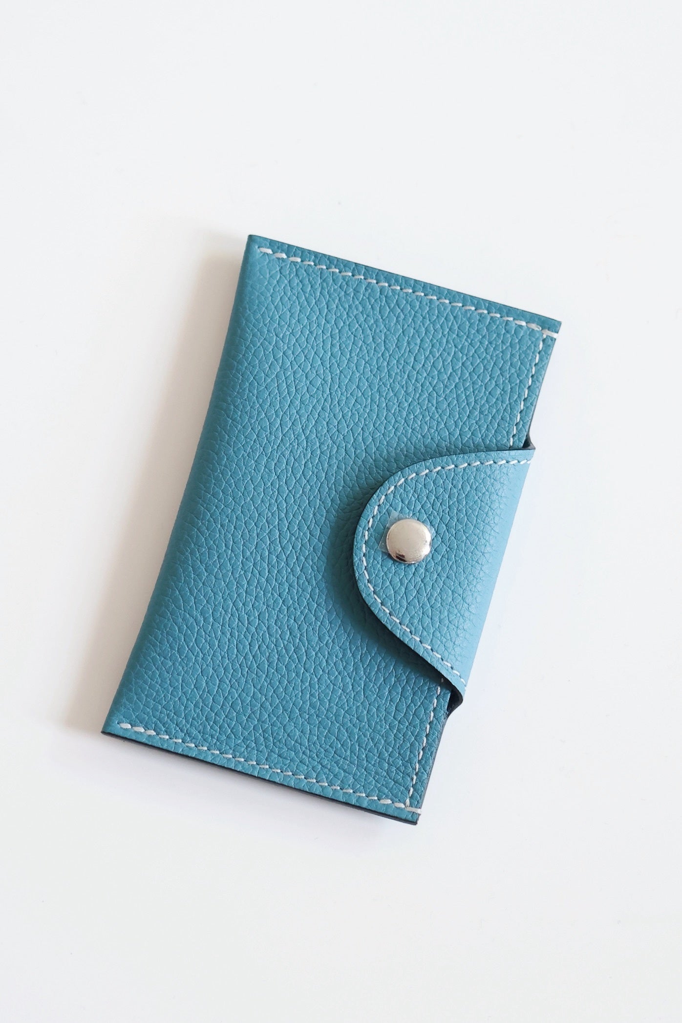 Gorgeous Orange Hermes Leather Card Holder with Button Closure IDE-022