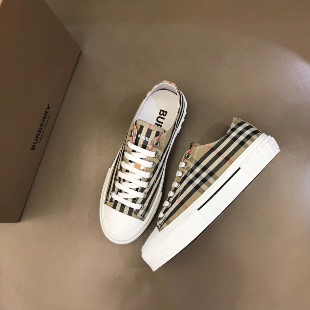 Burberry Unisex Plaid Canvas Sneakers Stylish Comfortable Footwear For Men And Women