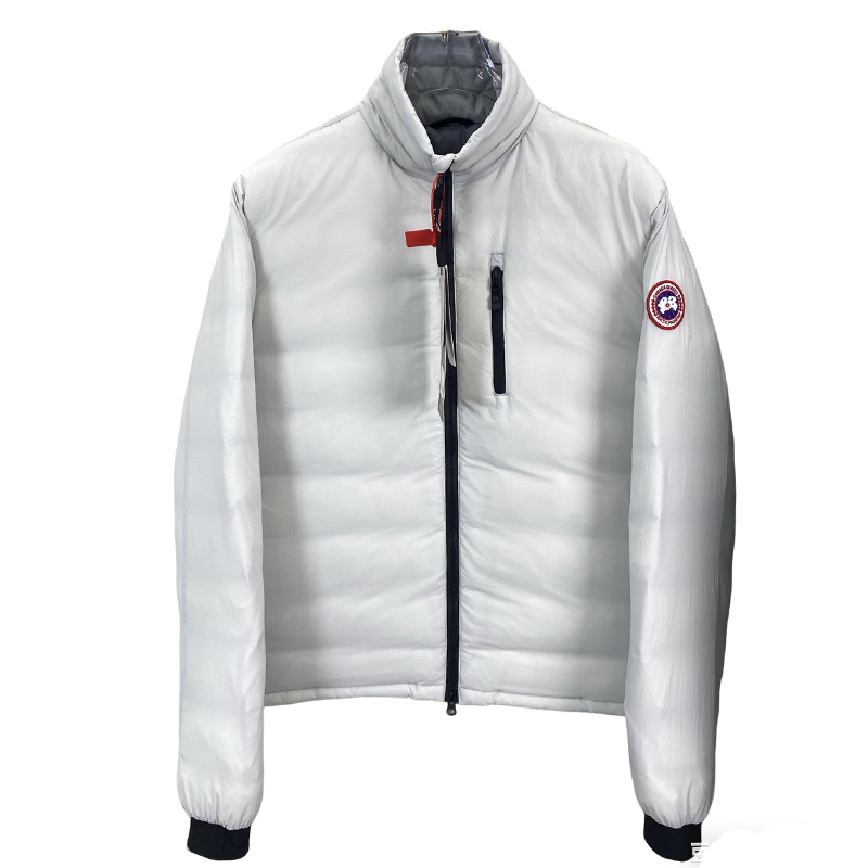 Elegant White Canada Goose Crofton Puffer Jacket for Chilly Days