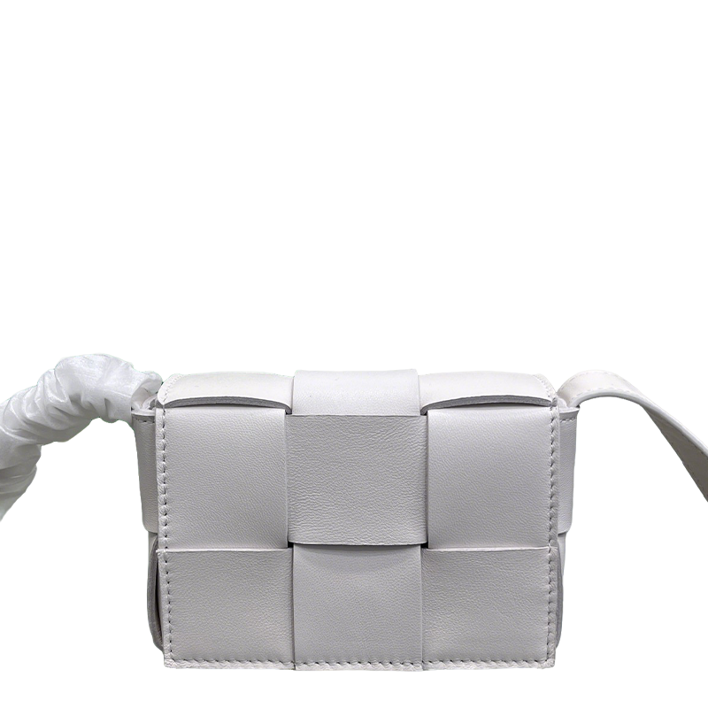 Bottega Veneta Cassette Bag White Leather Green Trim Intrecciato Weave Design Style No.6902