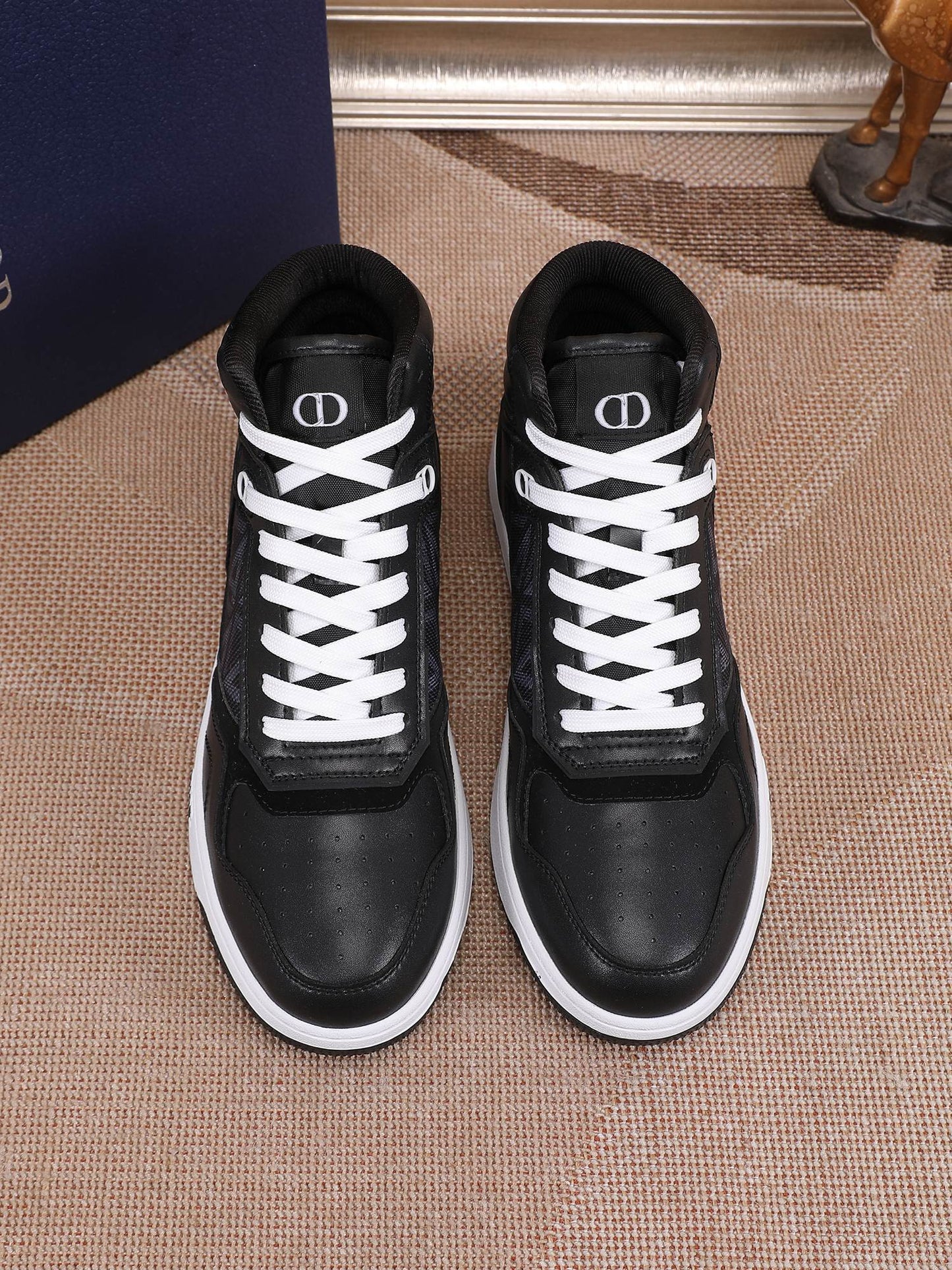 Dior Men's High Top Sneakers with Oblique Pattern and Adjustable Strap