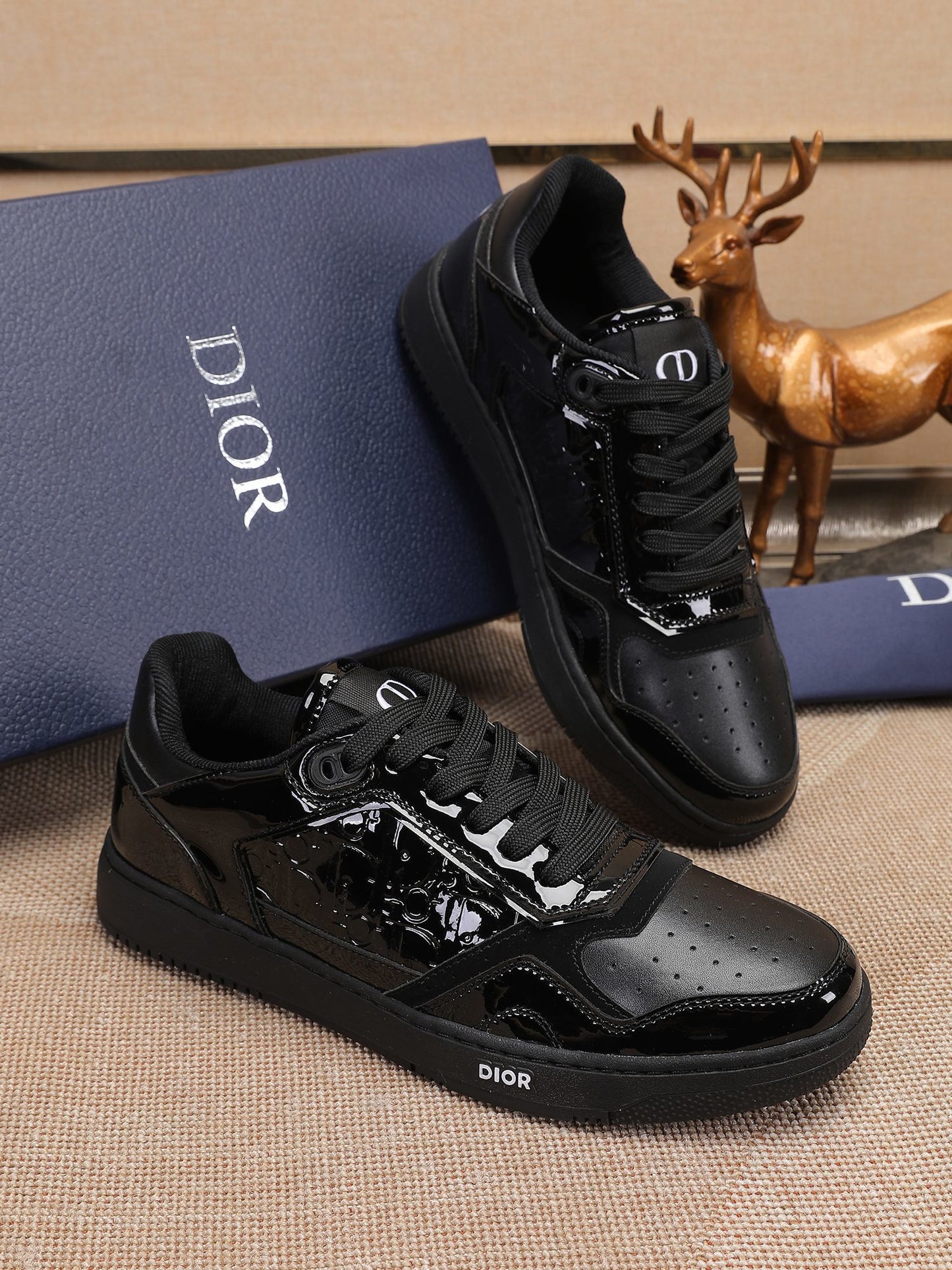 Dior Mens Sneakers Luxury Leather Casual Shoes With Oblique Pattern