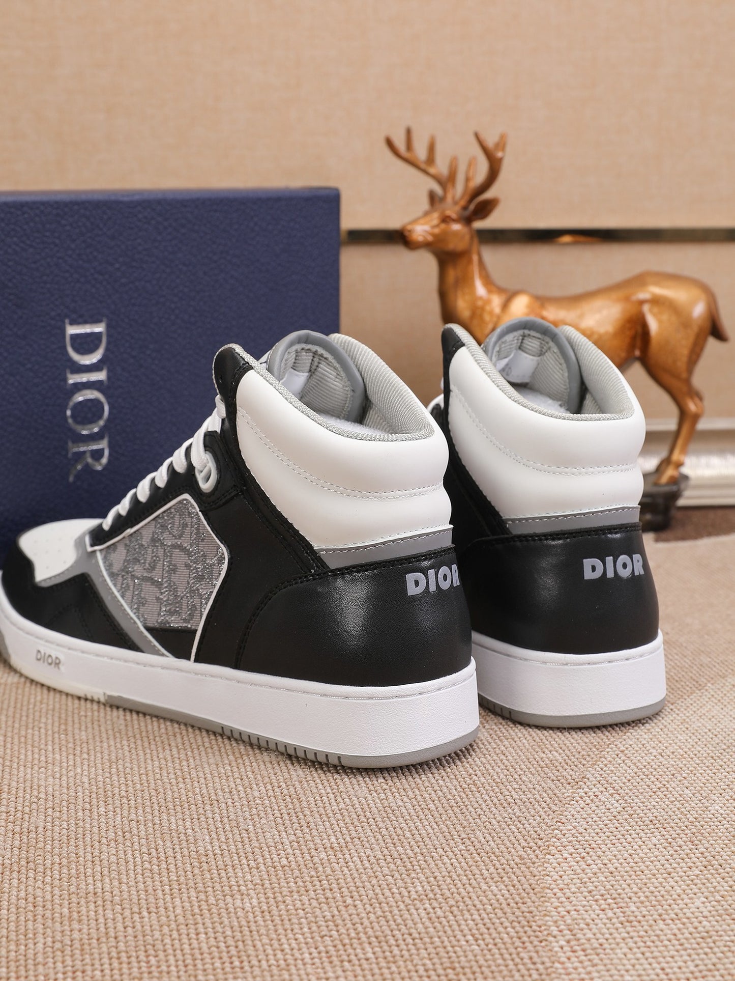 Dior Men's High Top Sneakers with Oblique Pattern and Adjustable Strap