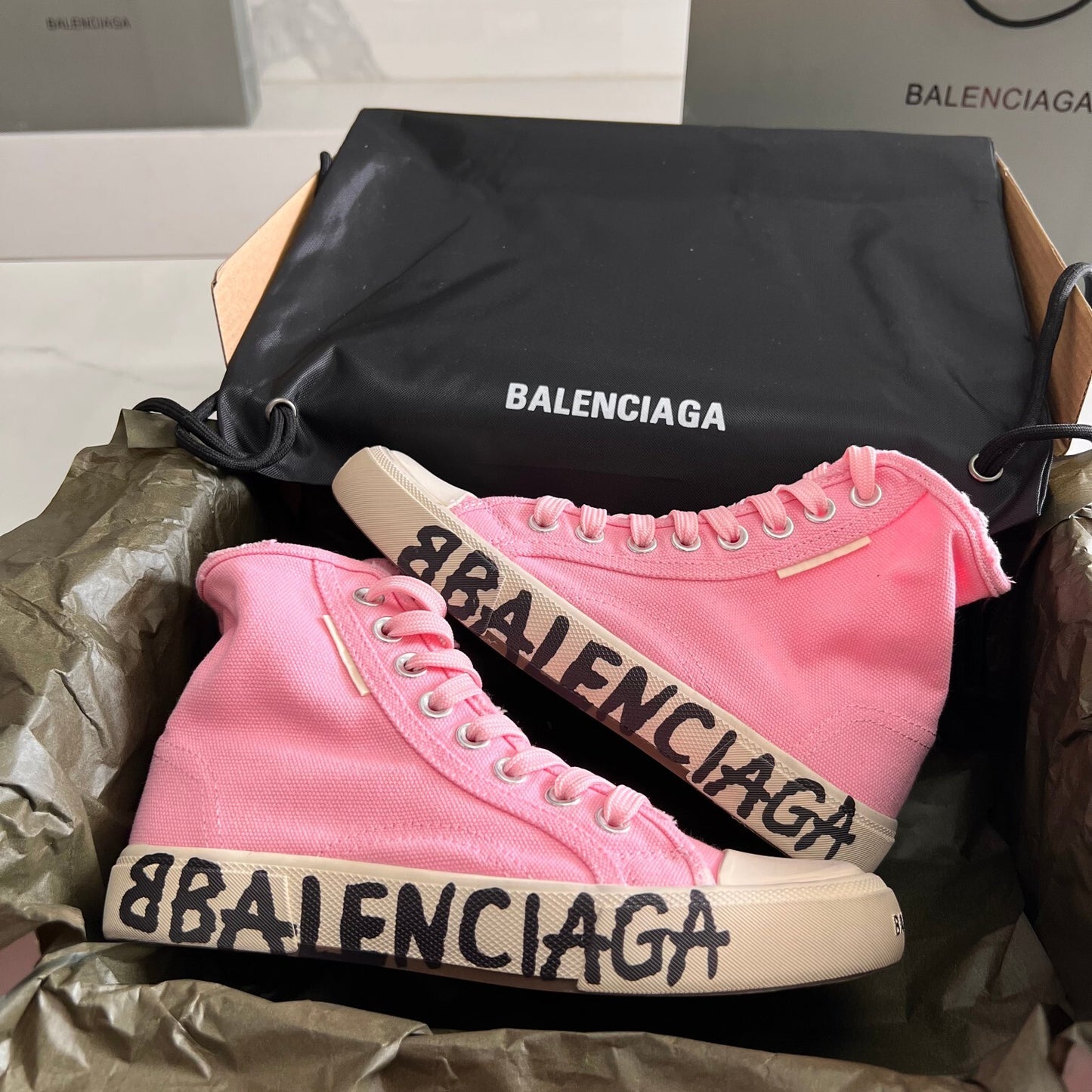 Balenciaga Pink High-Top Canvas Sneakers with Brand Logo Sole for Luxury Street Style