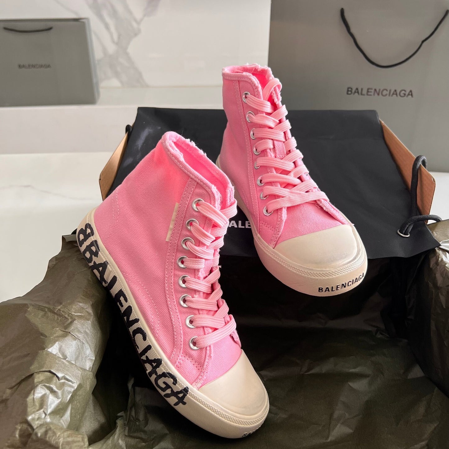 Balenciaga Pink High-Top Canvas Sneakers with Brand Logo Sole for Luxury Street Style