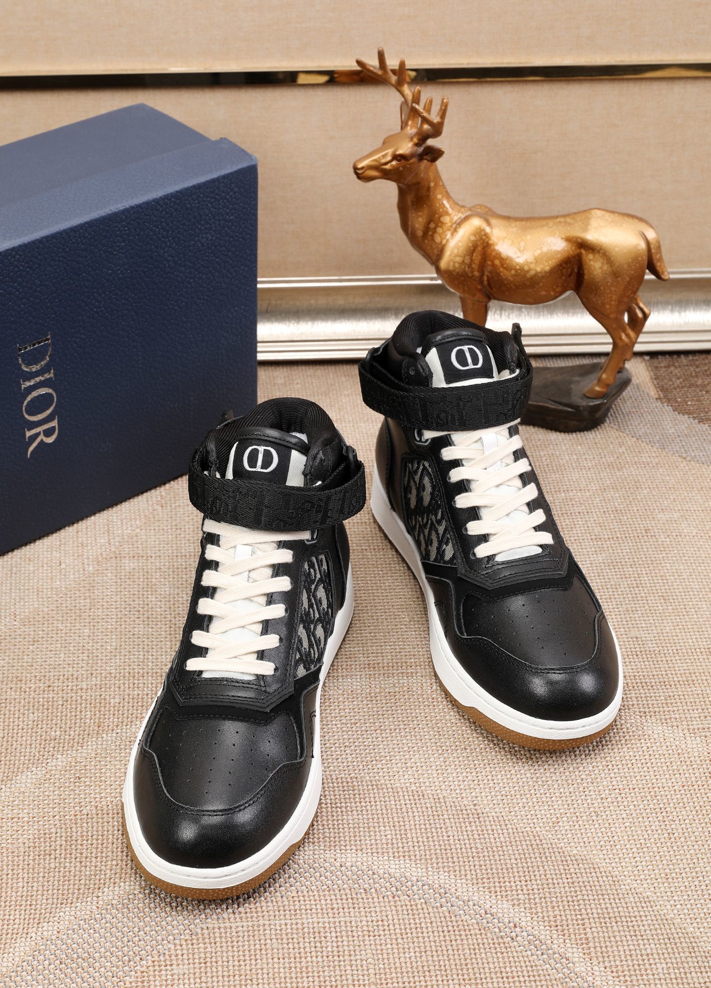 Dior Men's High Top Sneakers with Oblique Pattern and Adjustable Strap