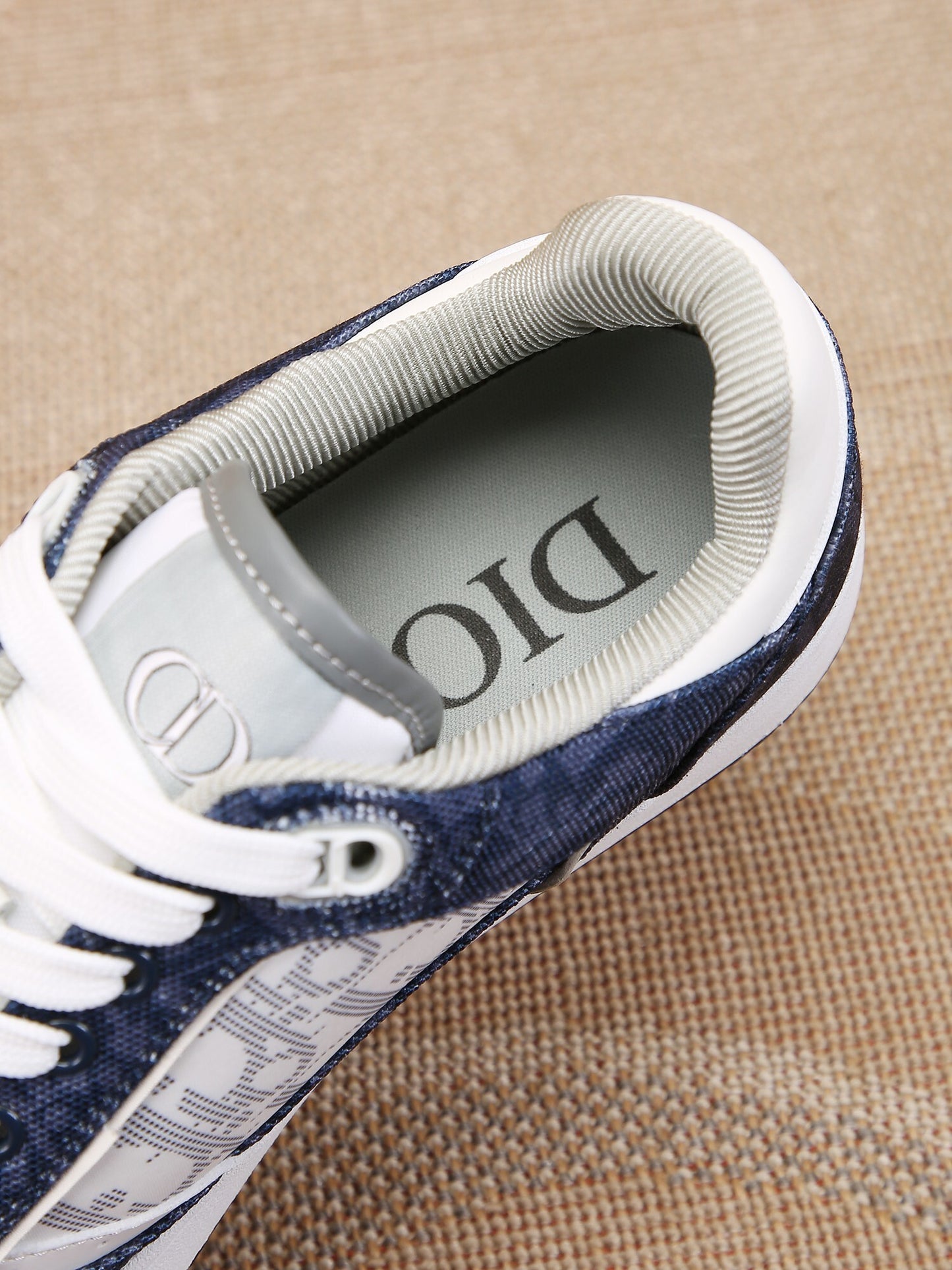 Dior Mens Sneakers Luxury Leather Casual Shoes With Oblique Pattern