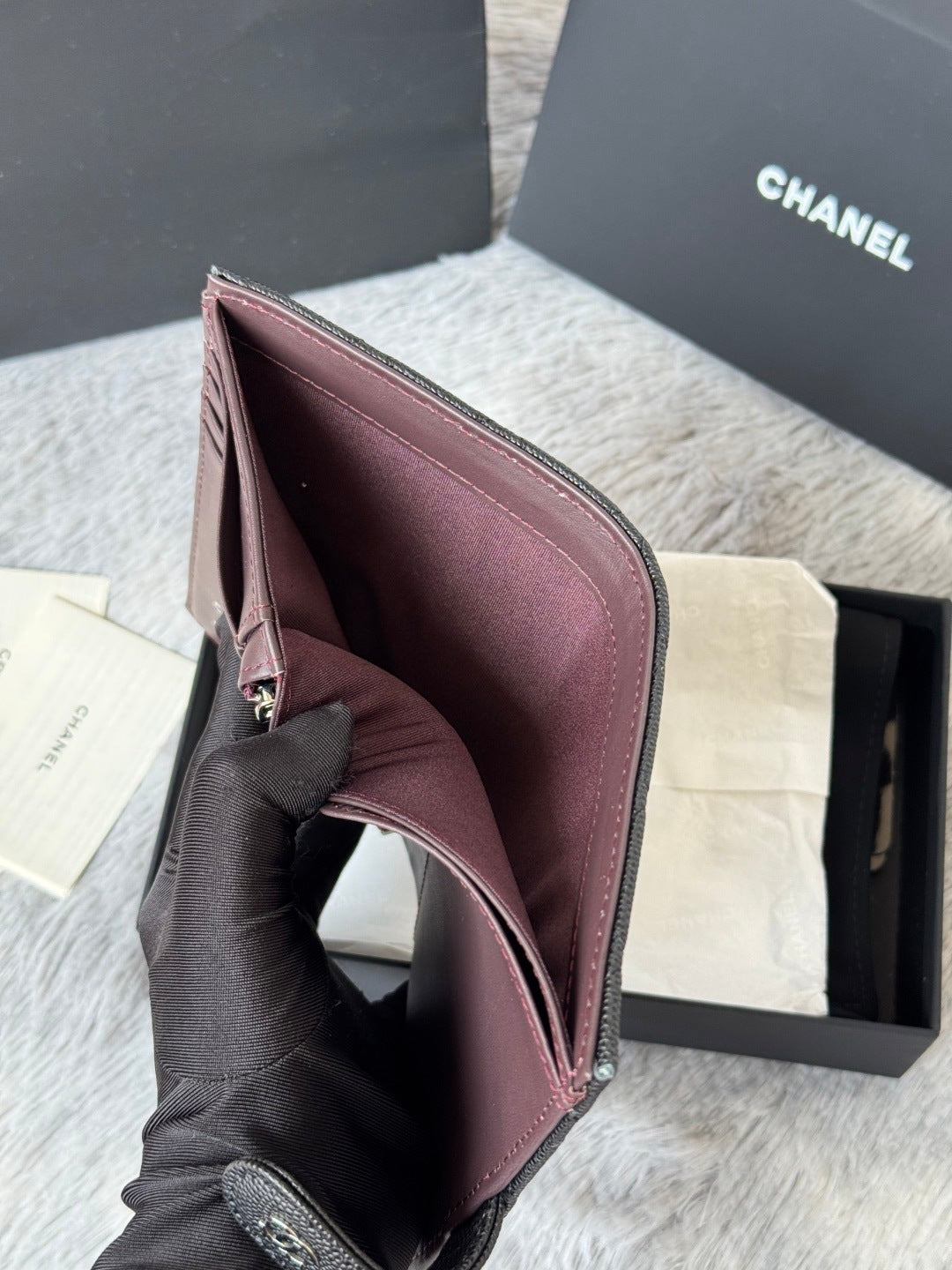Chanel Black Quilted Leather Compact Wallet With Gold Tone CC Turn - Lock Closure AP3266