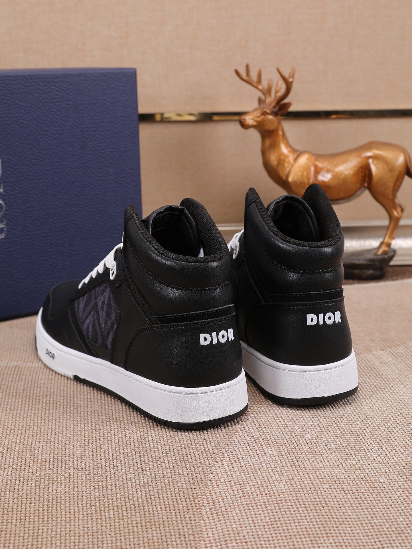 Dior Men's High Top Sneakers with Oblique Pattern and Adjustable Strap