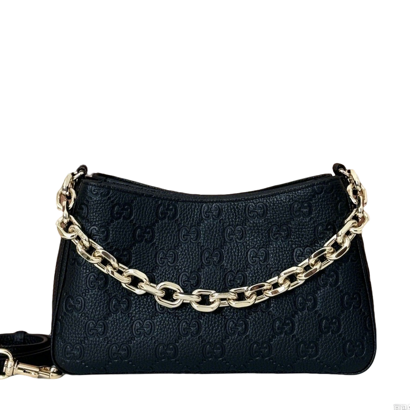 Gucci Black Embossed GG Leather Shoulder Bag with Chunky Gold - Tone Chain Strap 815263