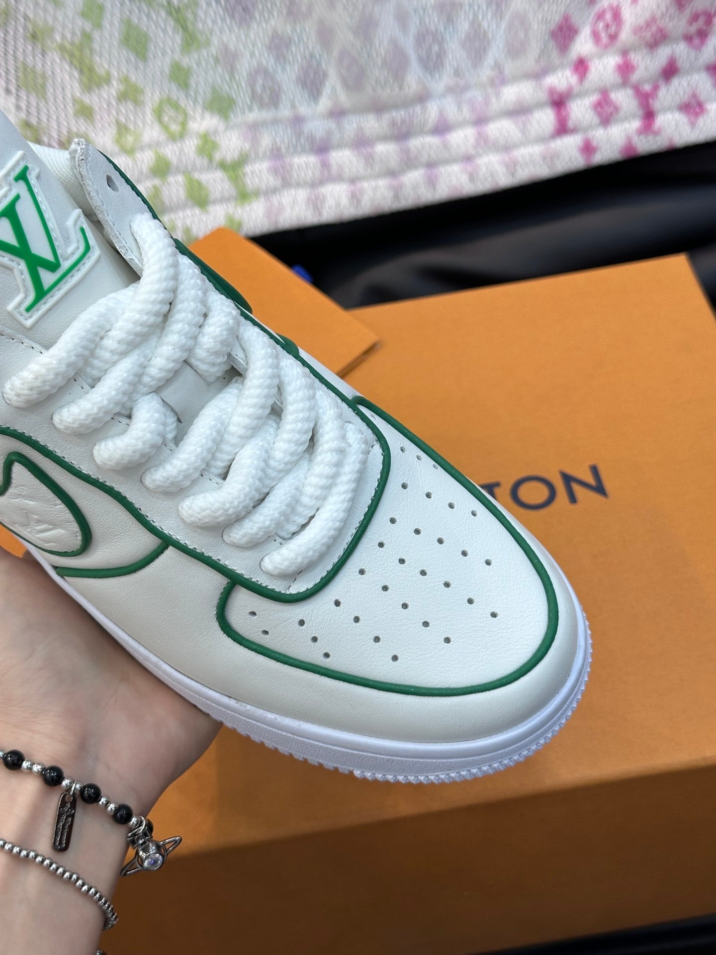 LV x Nike Collaborative Stylish And Comfortable Sneakers