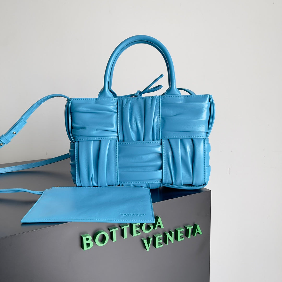 Bottega Veneta Burgundy Ruched Leather Tote Bag With Dual Handles And Adjustable Strap BV729042