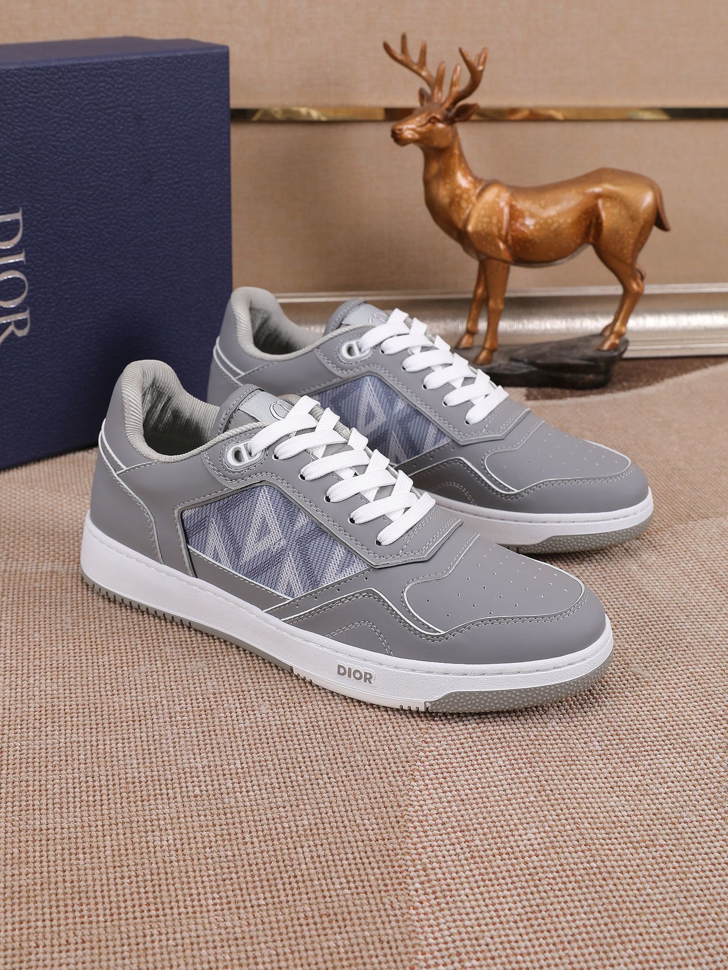 Dior Mens Sneakers Luxury Leather Casual Shoes With Oblique Pattern