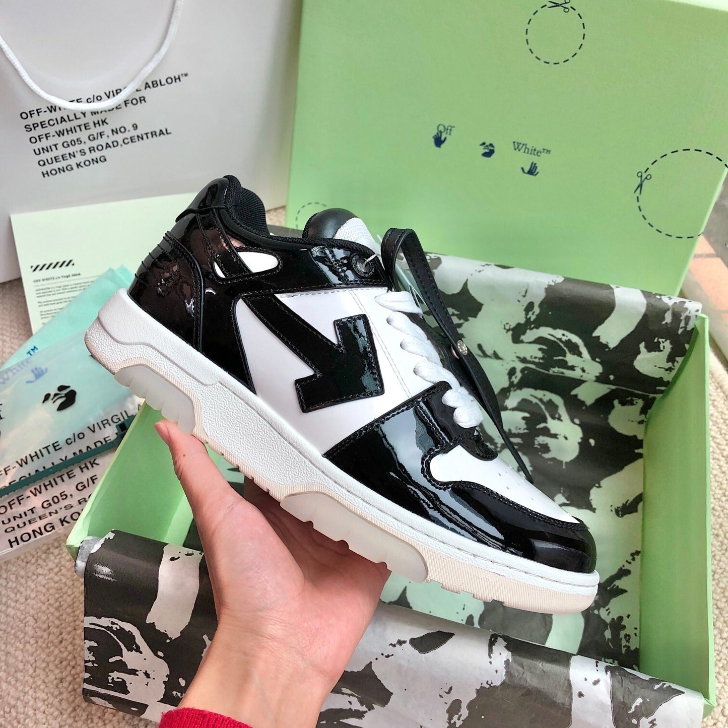 Off-White Out Of Office Low Top Sneakers Unisex